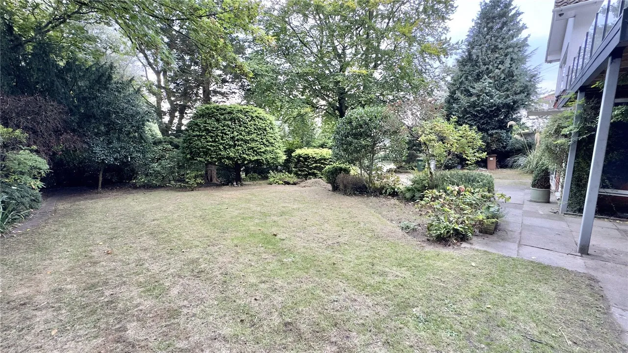 West Close, Prenton, CH43, photo 33