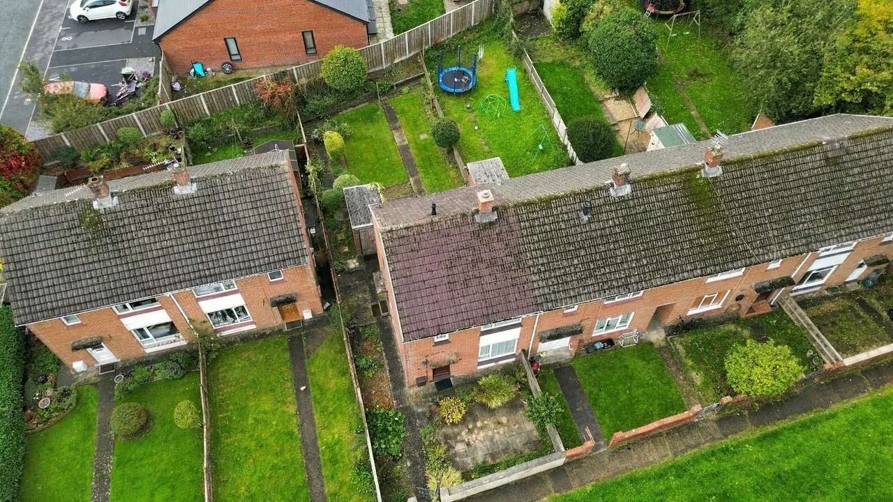 Ash Grove, Carmarthen, photo 14