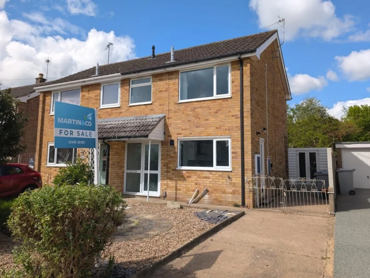 3 bed house for sale — Kingscliffe Road, Grantham, Lincolnshire