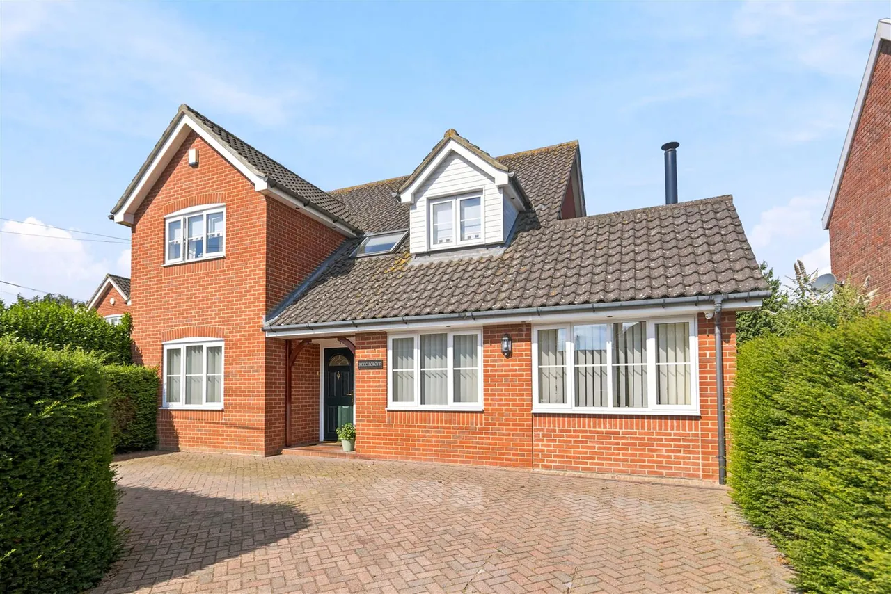 4 bed house for sale, Field Lane, Hempnall, NR15
