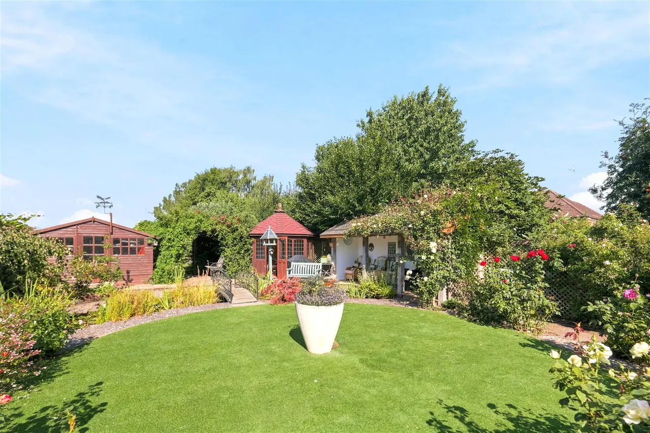 Field Lane, Hempnall, NR15, photo 23