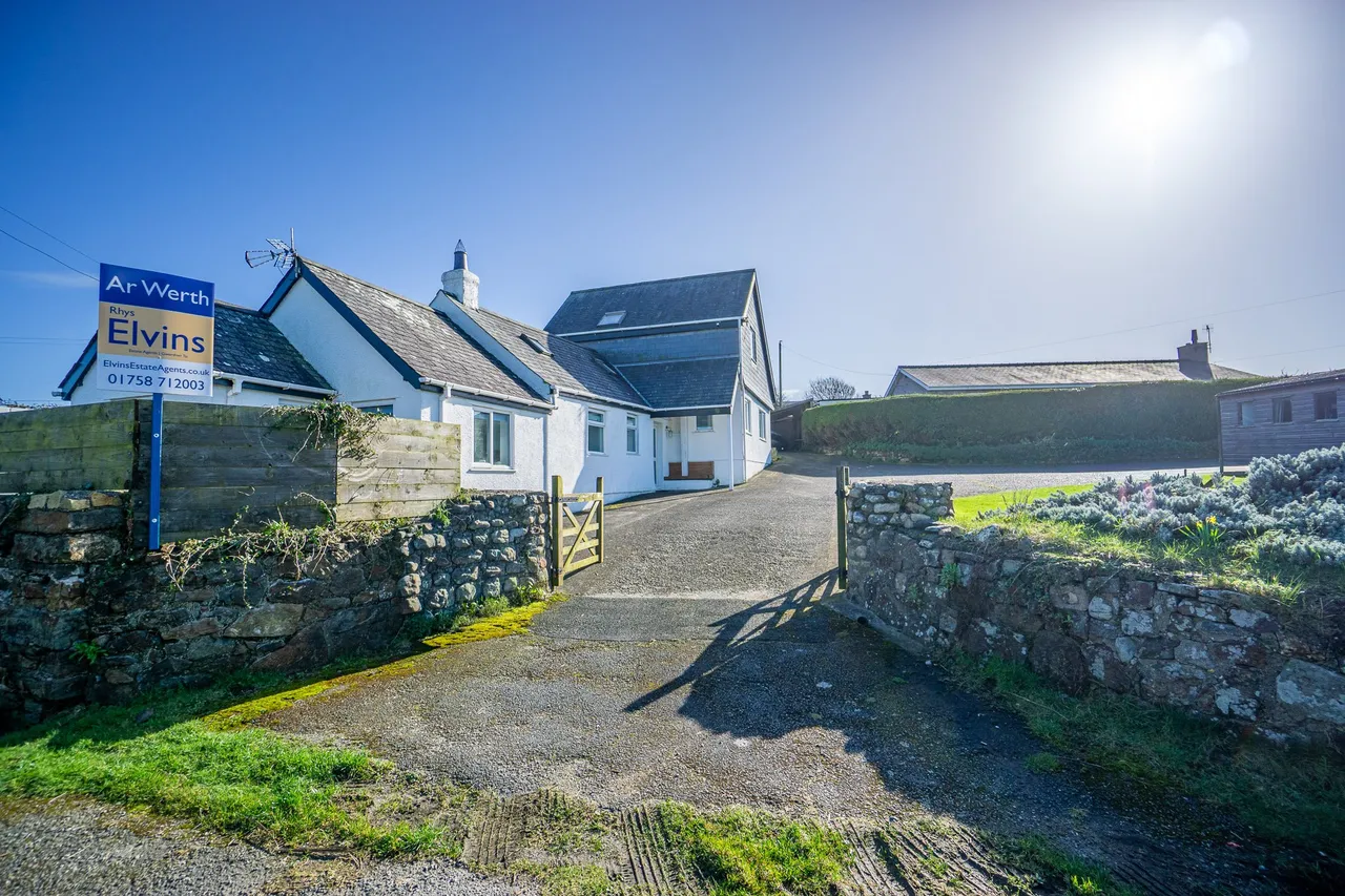 Pant Gwyn Bach, Sarn Bach, LL53, photo 3