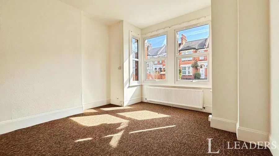 West Road, Westcliff-on-Sea, SS0, photo 2