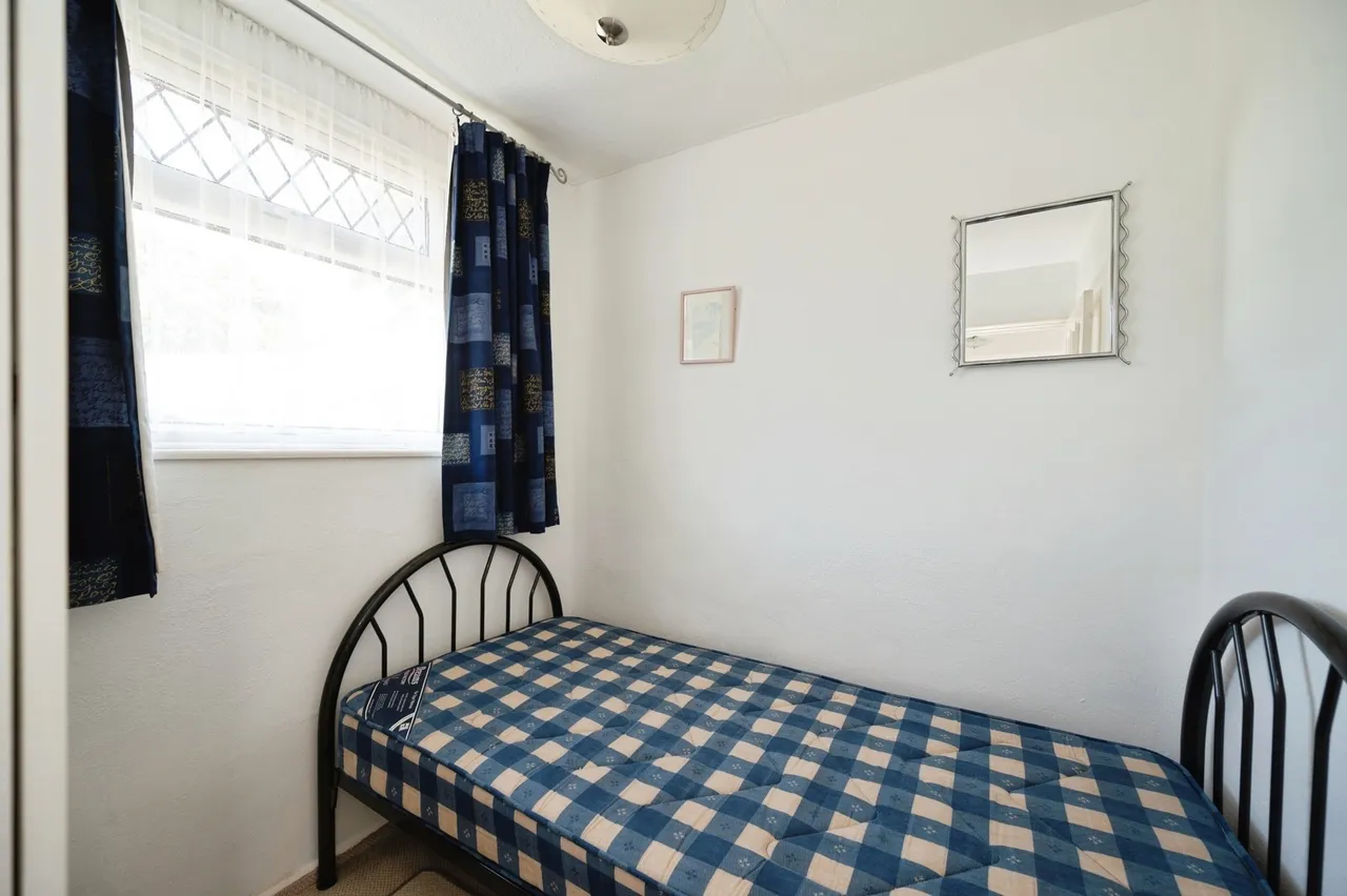 Salterns Lane, Hayling Island, PO11, photo 7