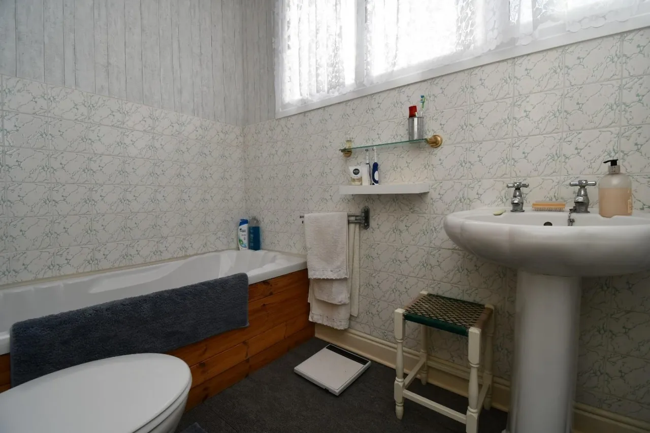 Dishforth, Thirsk, YO7, photo 13