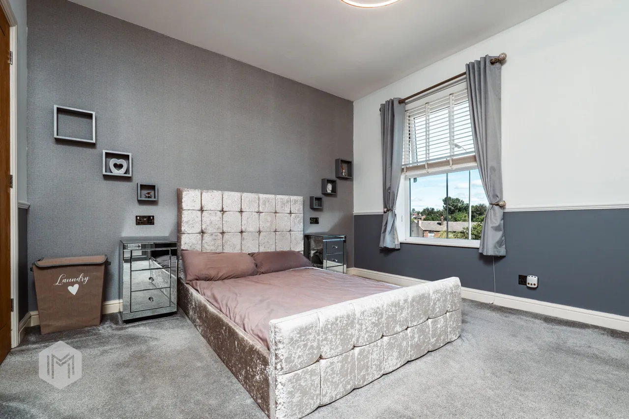 Tottington Road, Bury, BL8 1LJ, photo 9