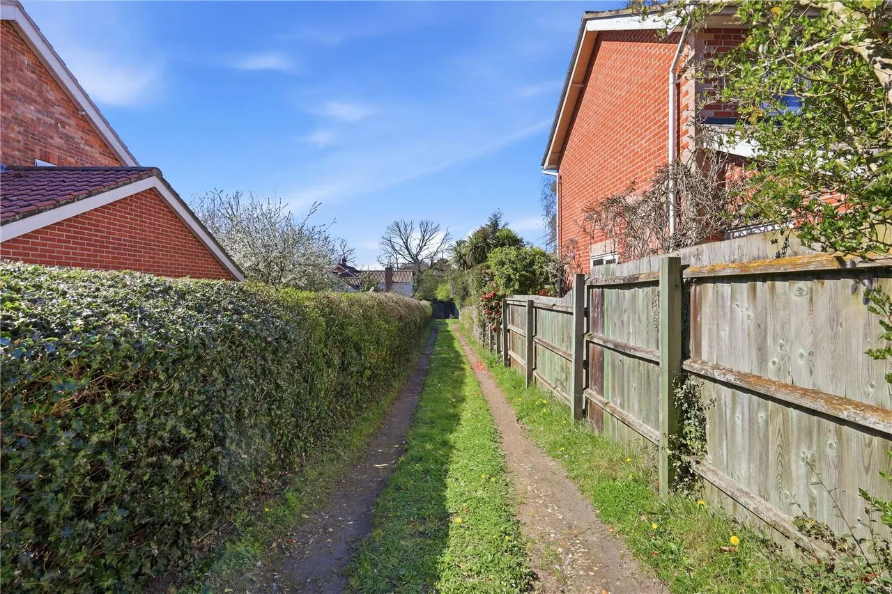 Sandy Lane, Woodbridge, IP12, photo 31