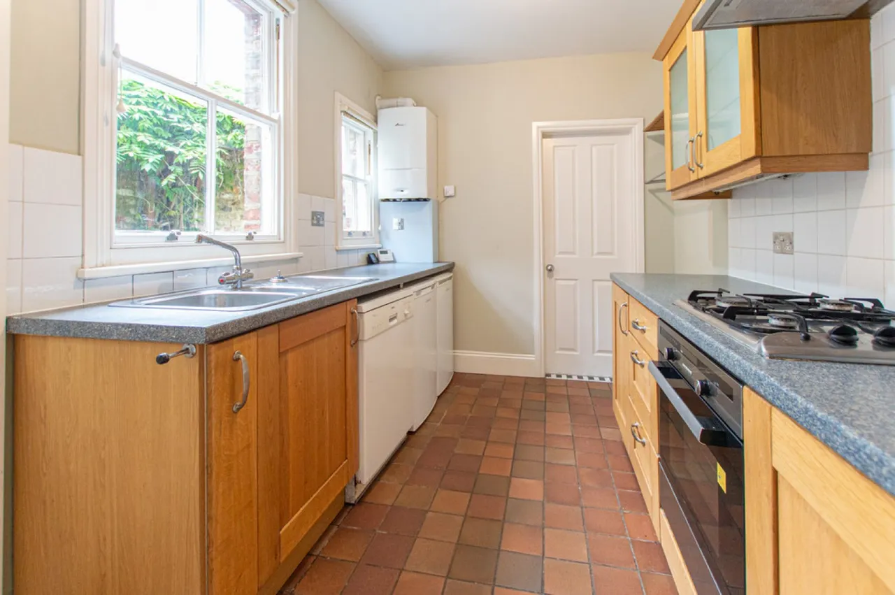 Ambrose Street, Fulford Road, York, photo 7