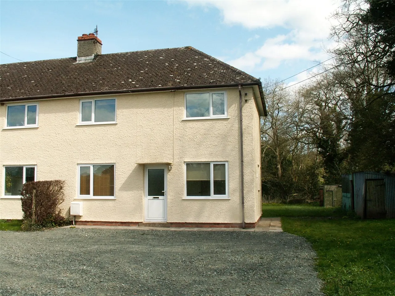 3 bed house to rent — Orchard Cottage, Llanhamlach, Brecon, Powys, LD3 7YA