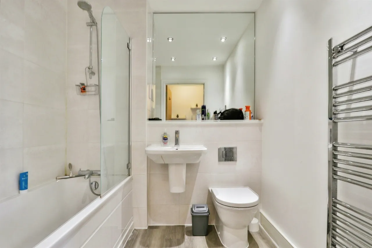 Adams Close, Poole, BH15, photo 8