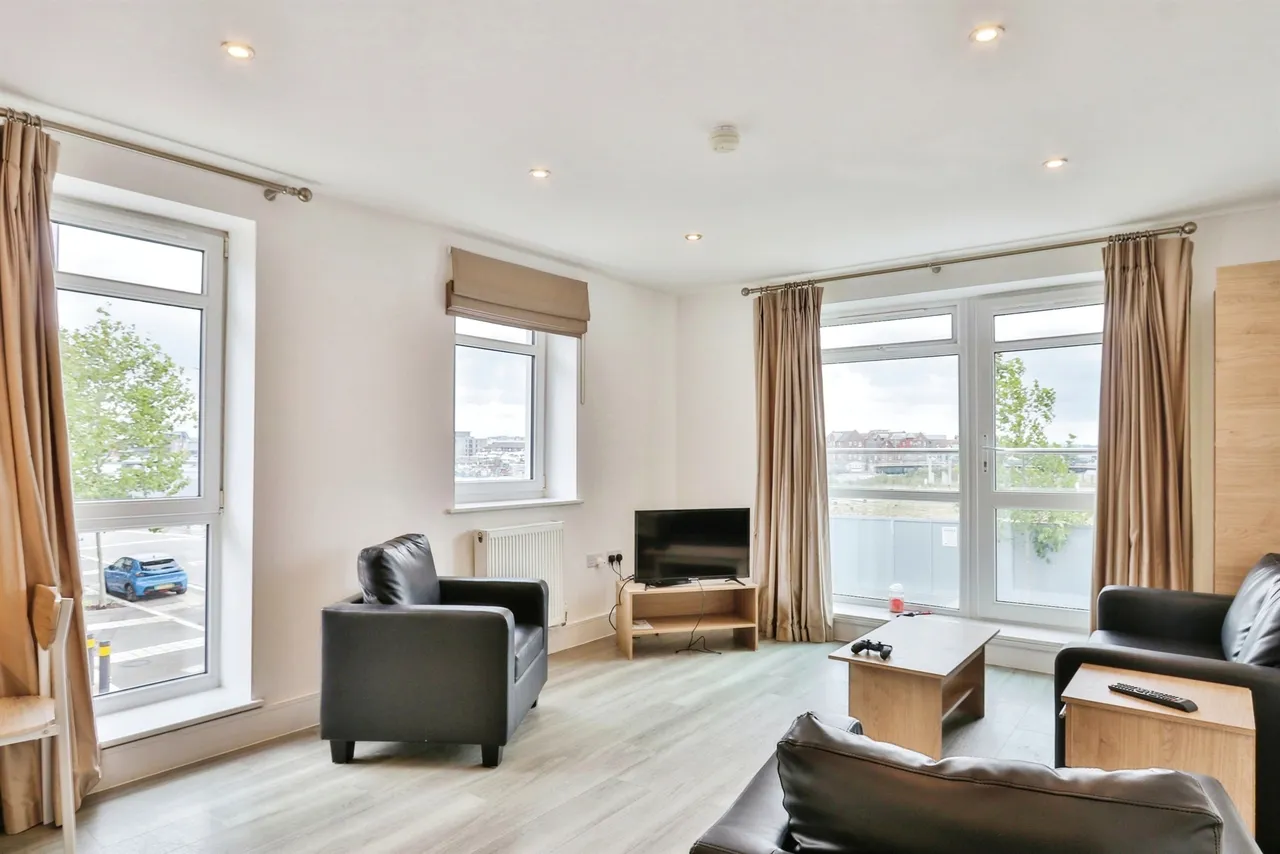 Adams Close, Poole, BH15, photo 5