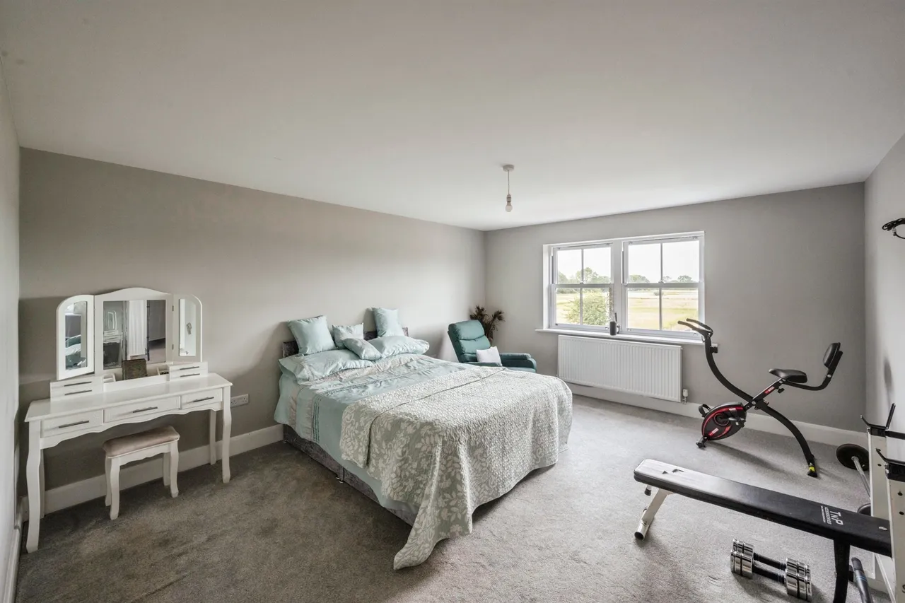 Sandtoft Road, Belton, Doncaster, photo 12