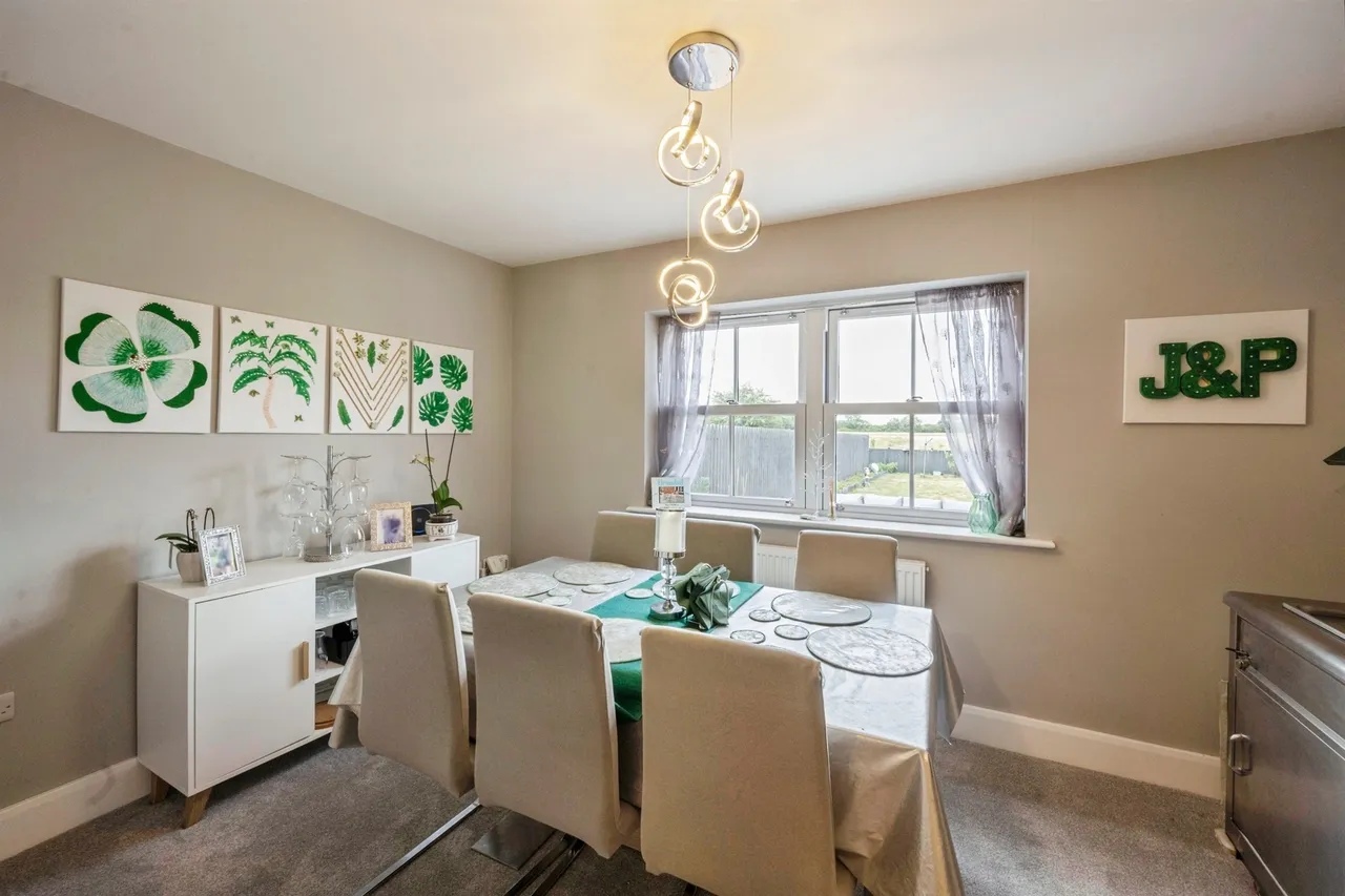 Sandtoft Road, Belton, Doncaster, photo 7