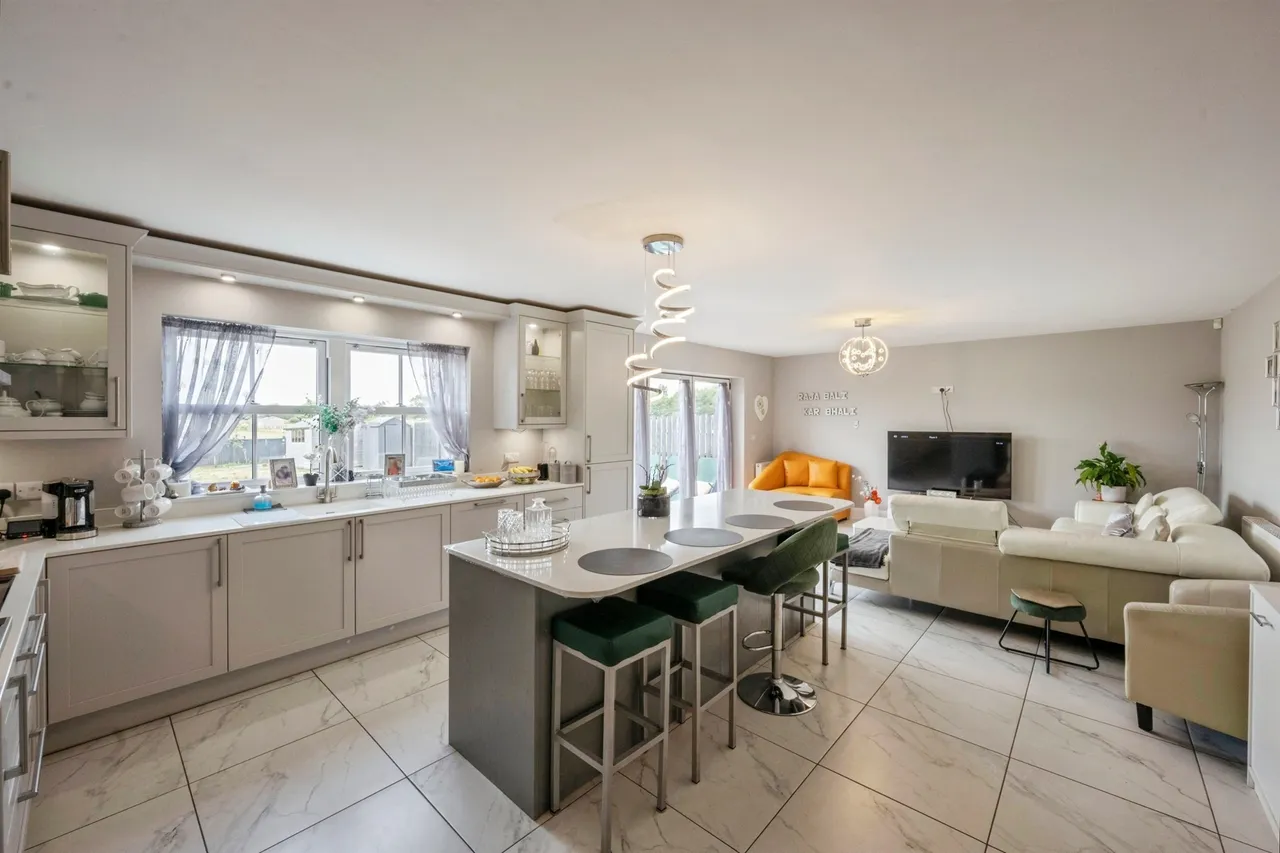 Sandtoft Road, Belton, Doncaster, photo 6