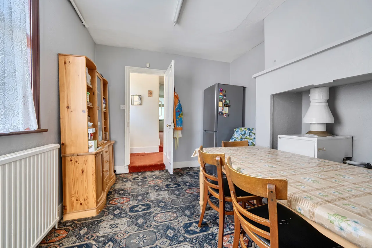 11 Earlham Grove, London, photo 2