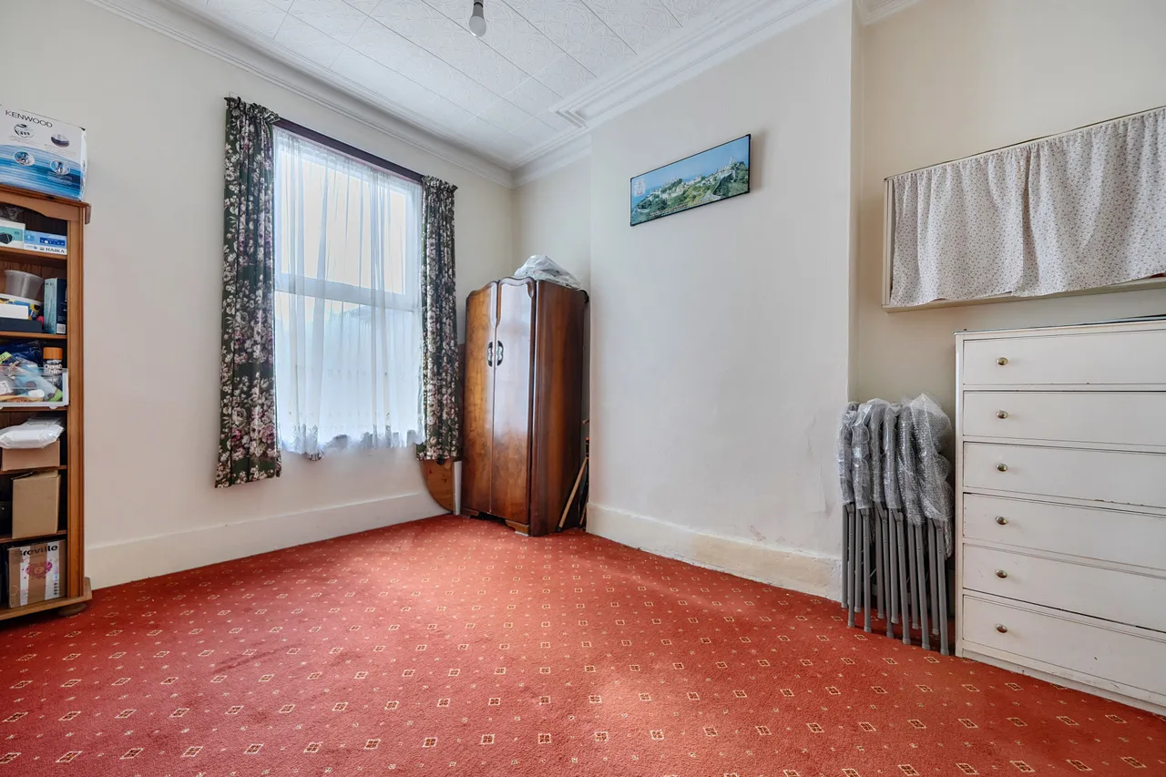 11 Earlham Grove, London, photo 6
