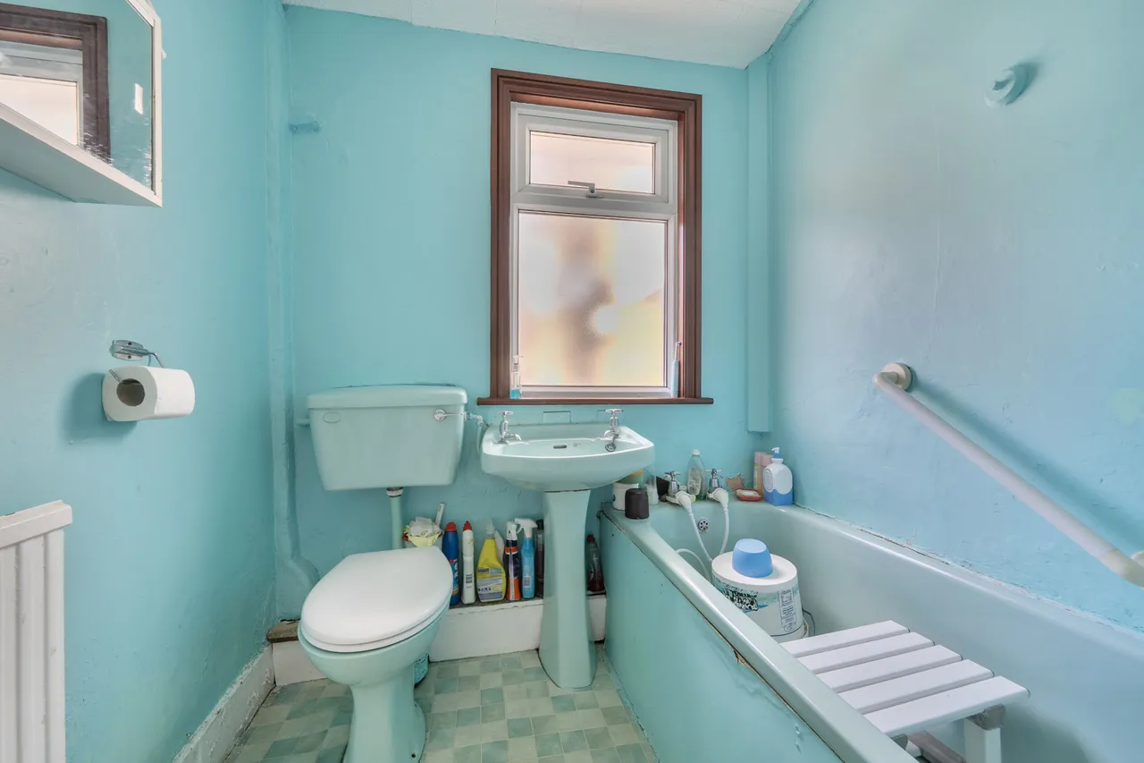 11 Earlham Grove, London, photo 8