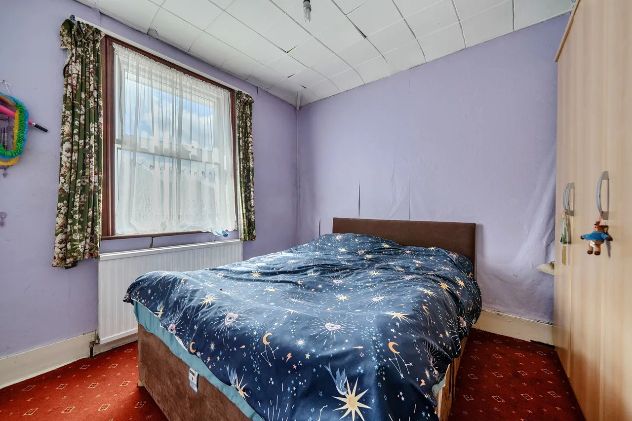 11 Earlham Grove, London, photo 10