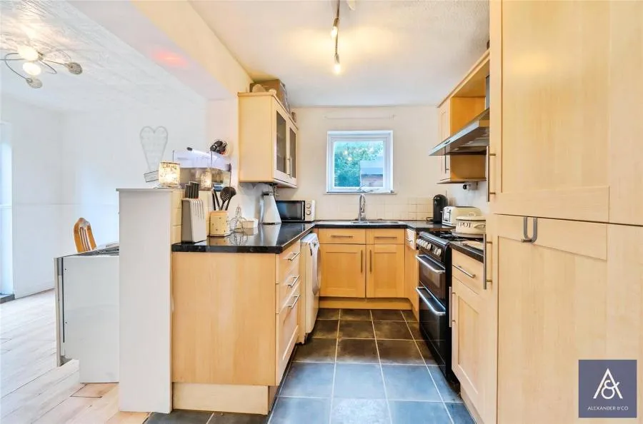 Blencowe Drive, Brackley, NN13, photo 7