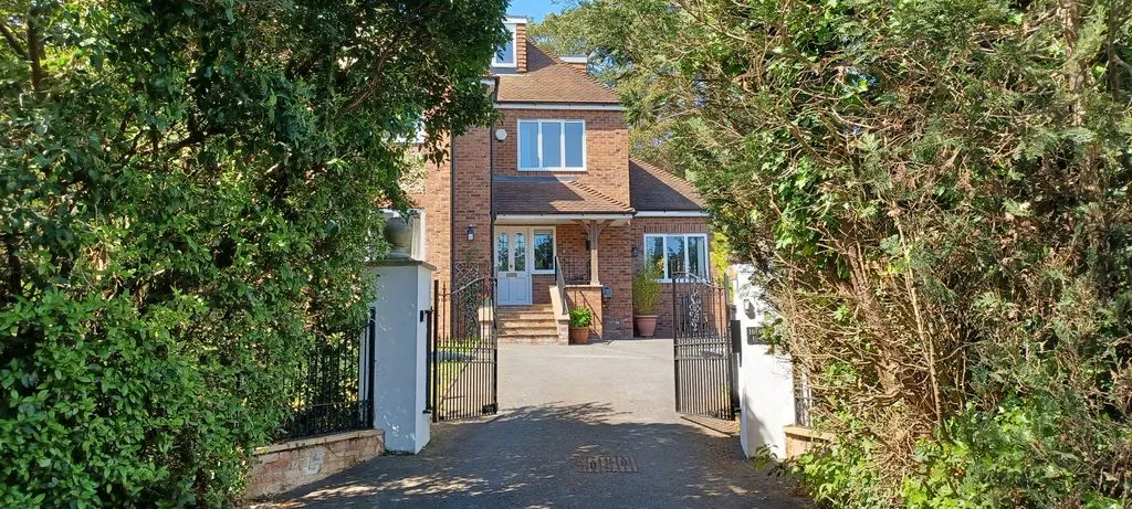 Beechwood Drive, Marlow SL7 2DH, photo 28