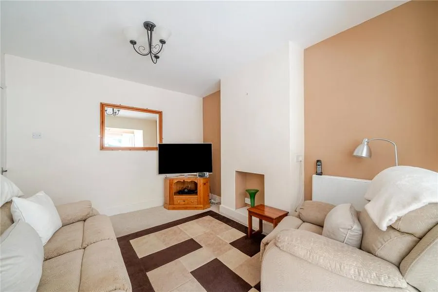 The Greenway, Epsom, KT18, photo 14