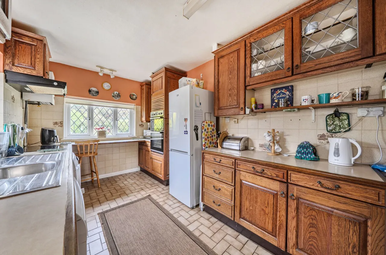 West Close, Middleton-On-Sea, PO22, photo 8