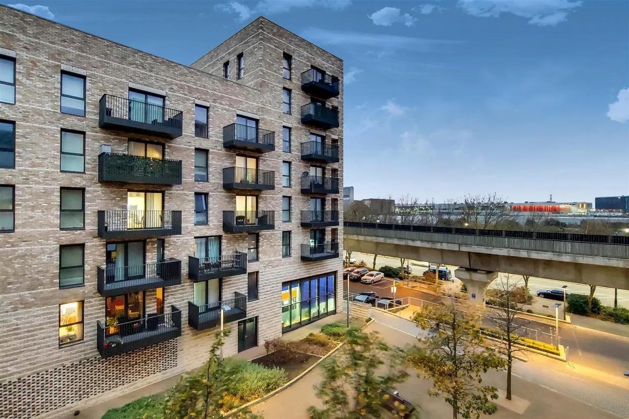 Bramwell Way, Silvertown, E16, photo 5