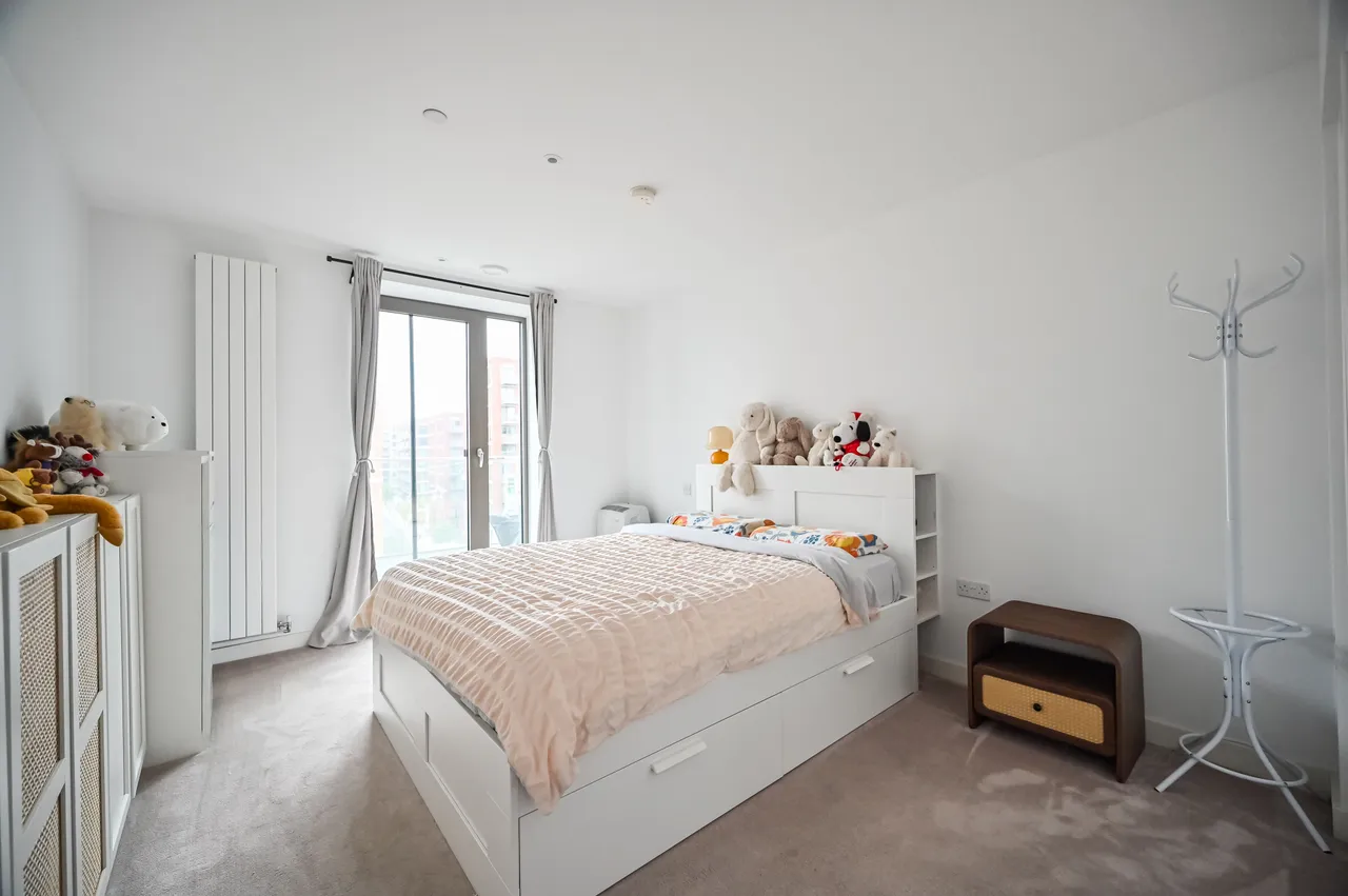 London, E16, photo 3