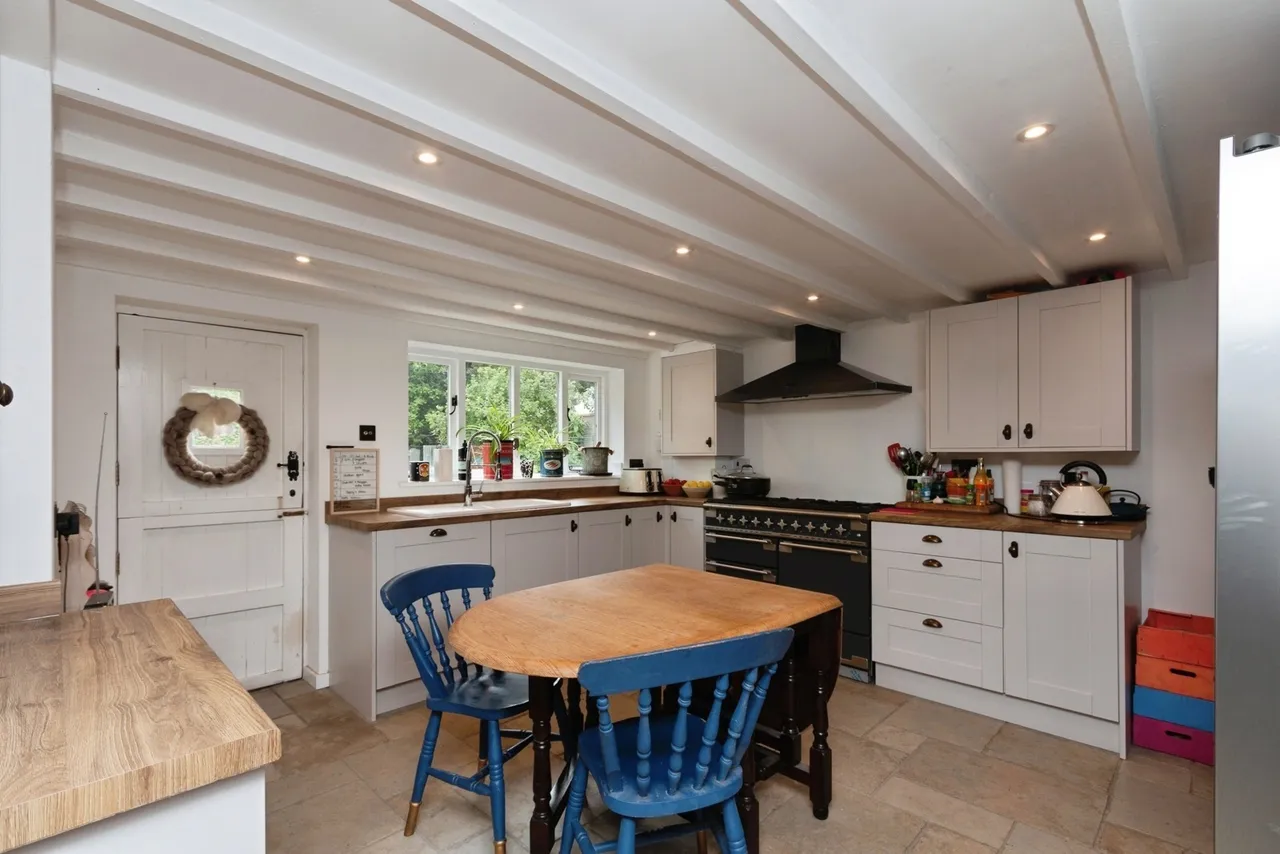 Winchester Street, Overton, RG25, photo 7