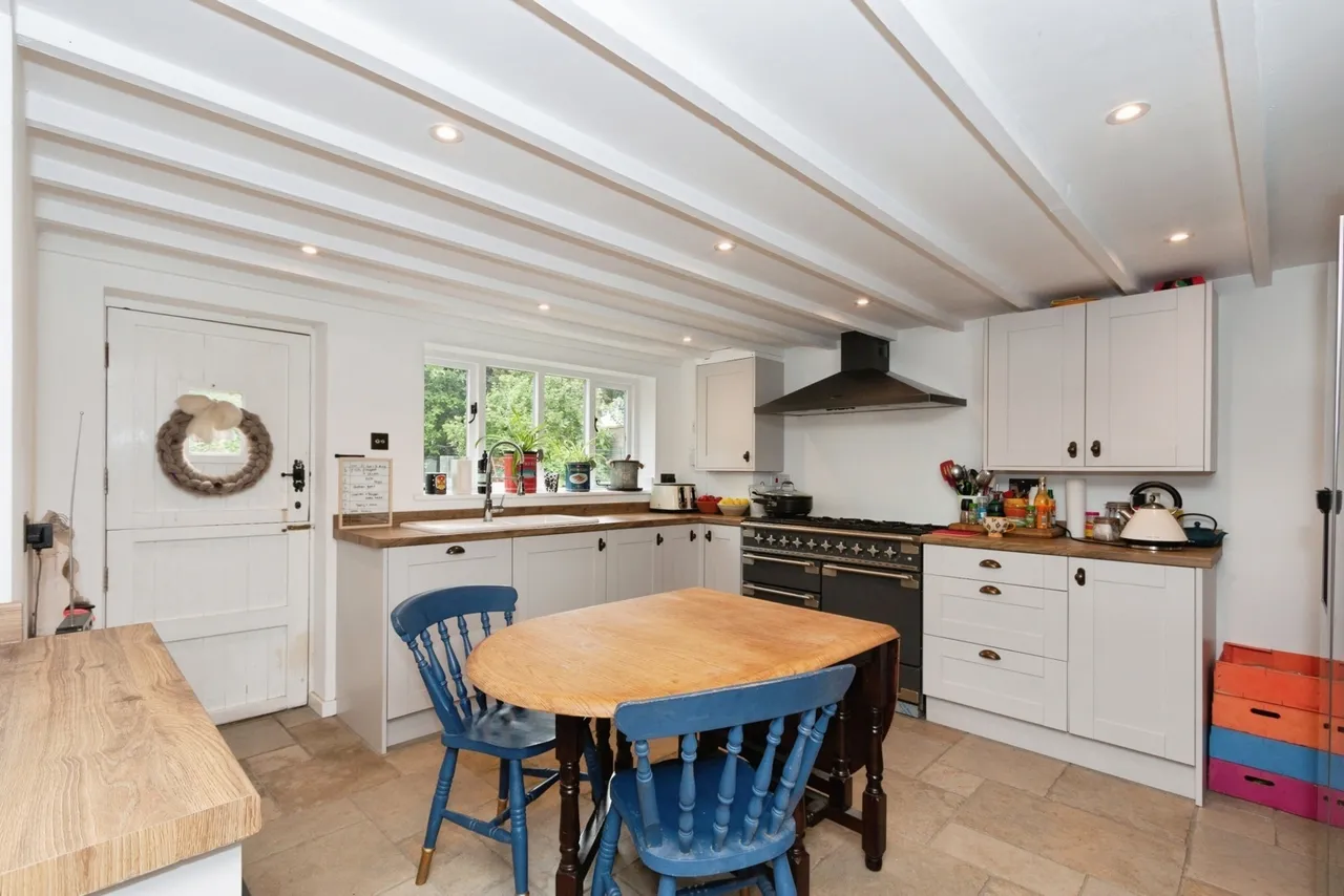 Winchester Street, Overton, RG25, photo 14
