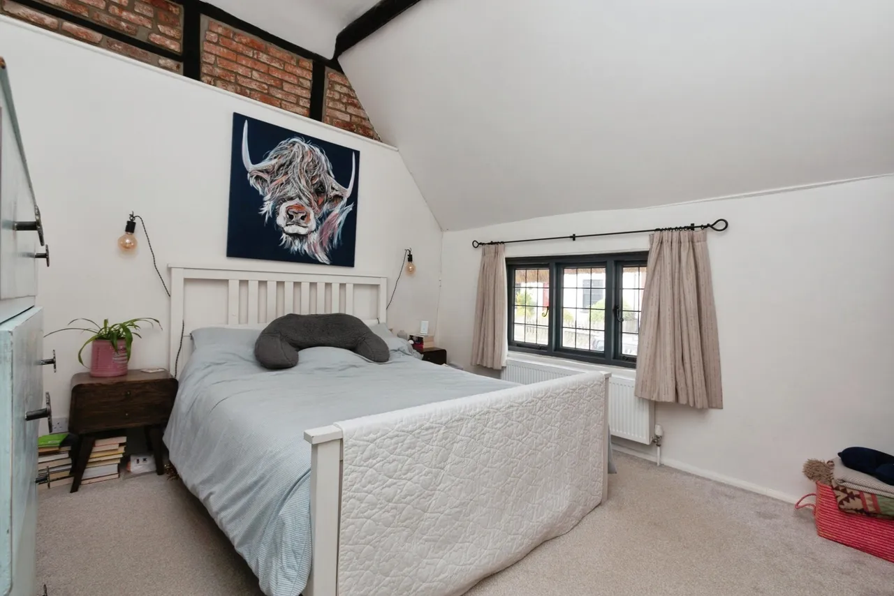 Winchester Street, Overton, RG25, photo 8
