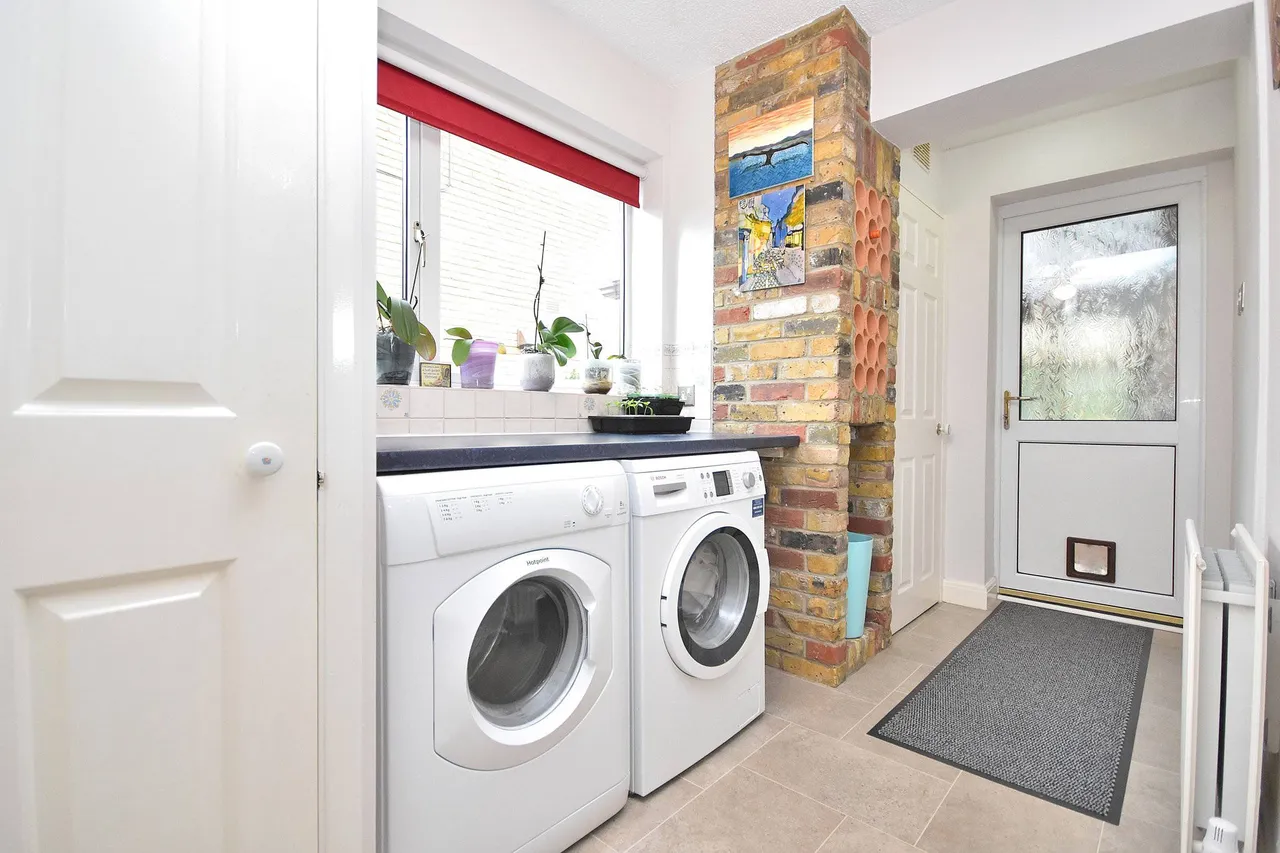 Nightingale Drive, Towcester, Northamptonshire, NN12 6RA, photo 8