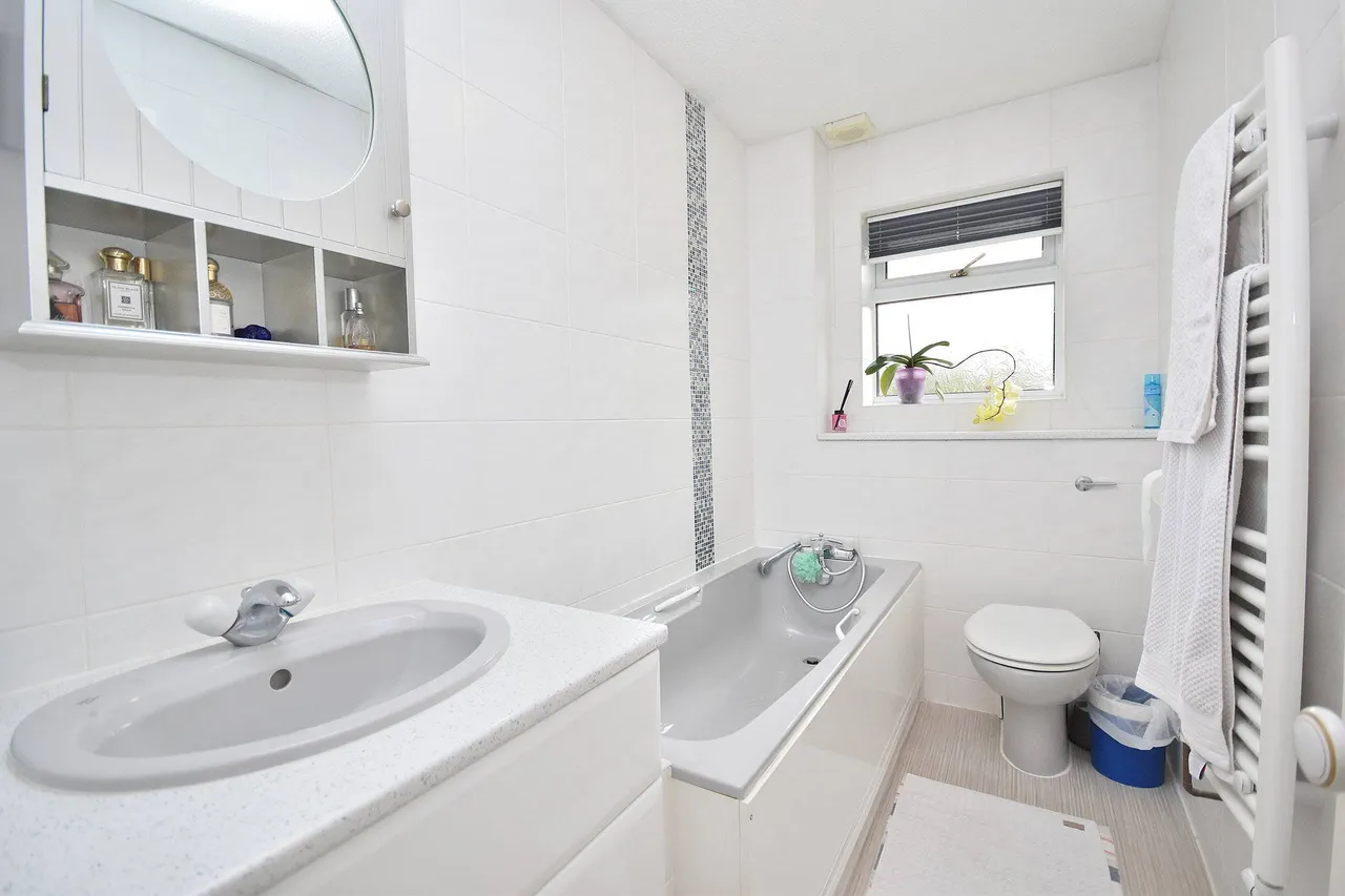 Nightingale Drive, Towcester, Northamptonshire, NN12 6RA, photo 20
