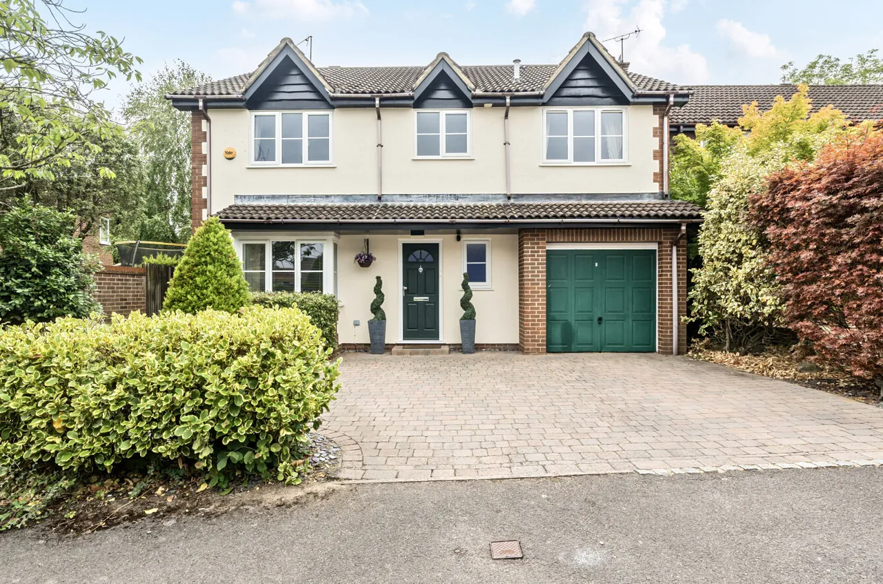 5 bed house for sale, Tees Close, Chandler's Ford, SO53