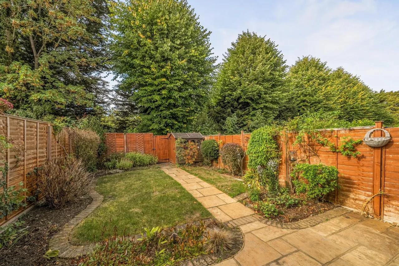 Wood Close, Windsor, photo 5