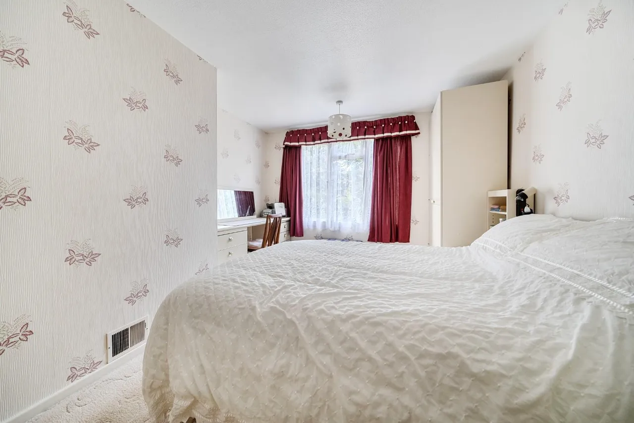 Wood Close, Windsor, photo 15