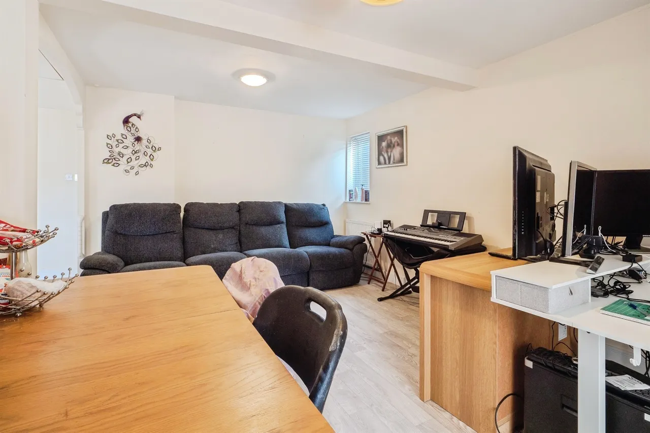 Fairway Road South, Shepshed, LE12, photo 3
