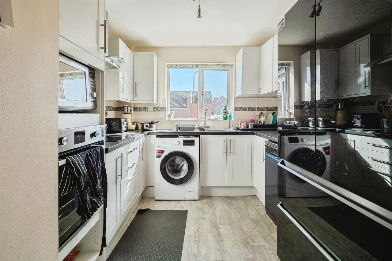 Fairway Road South, Shepshed, LE12, photo 5