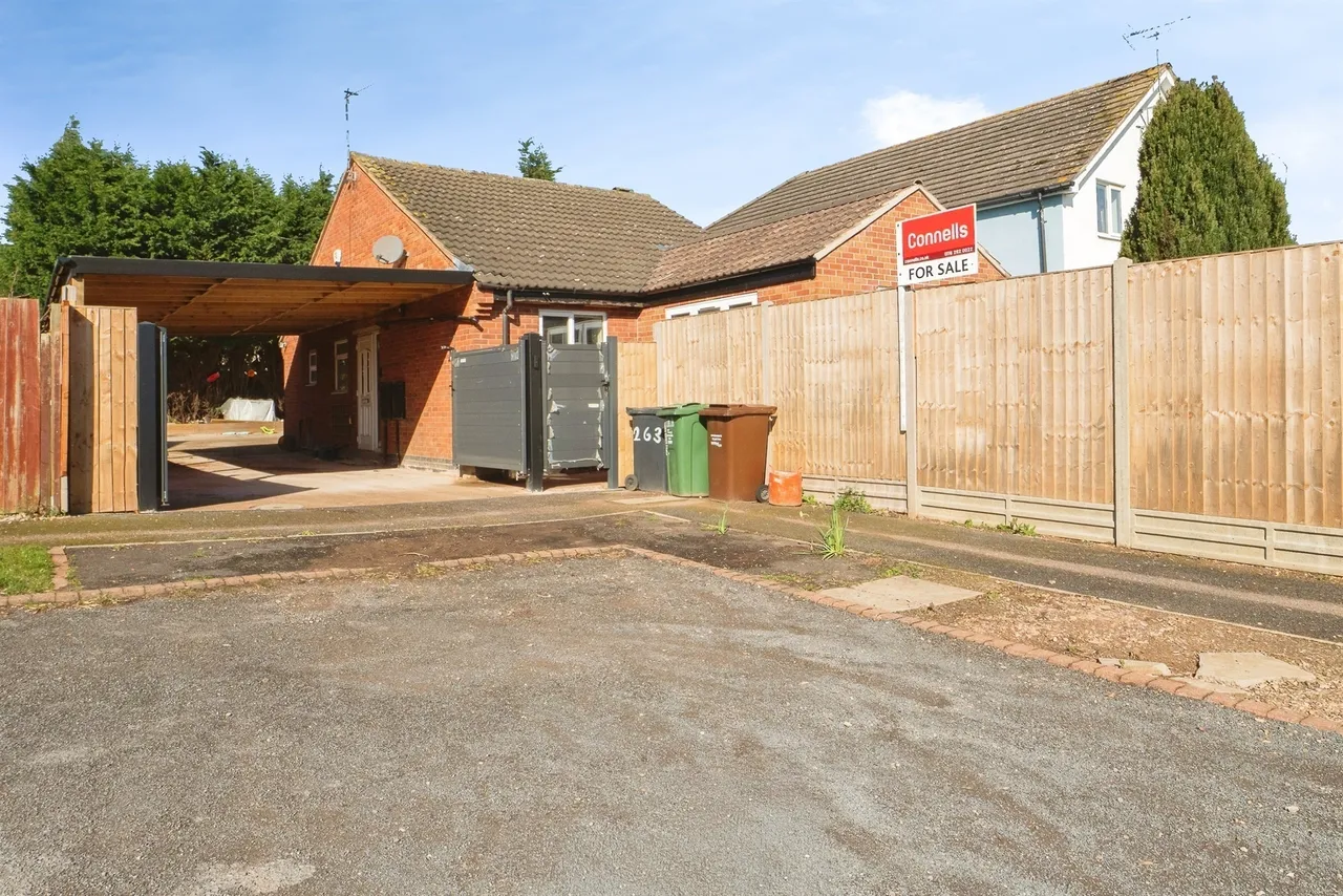 Fairway Road South, Shepshed, LE12, photo 11