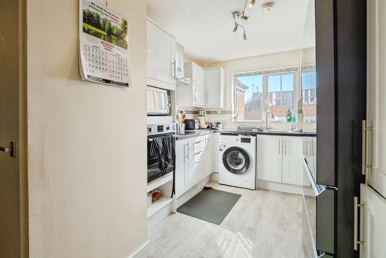 Fairway Road South, Shepshed, LE12, photo 13