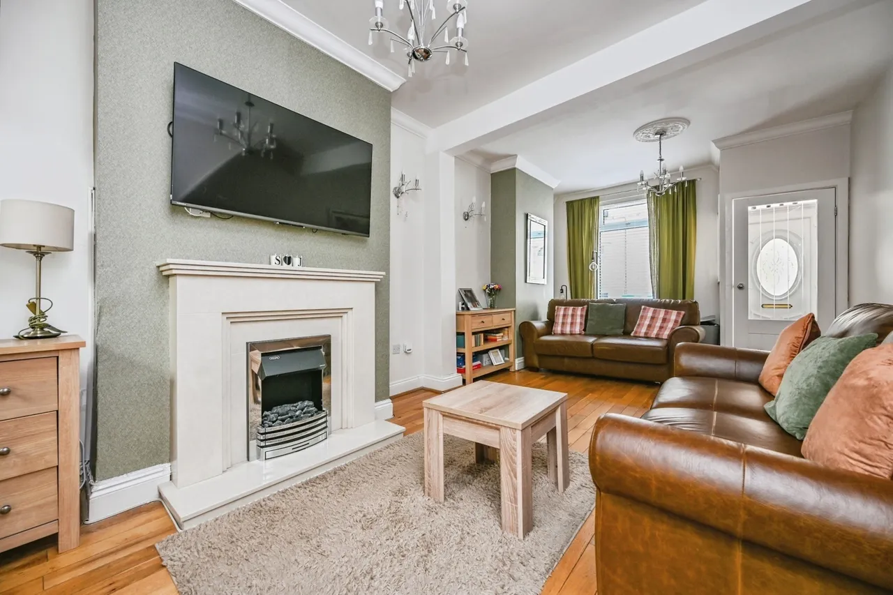 Belmont Place, Liverpool, L19, photo 4
