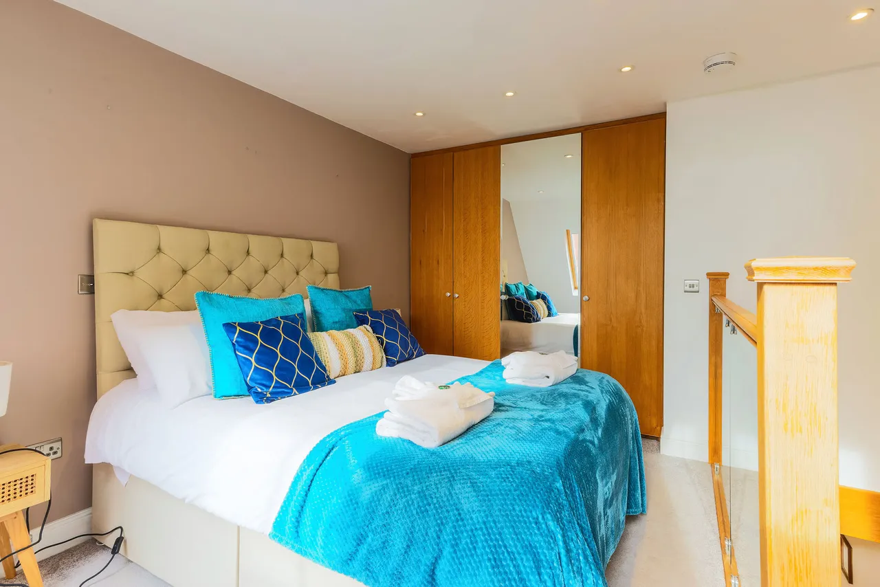 The Esplanade, Penarth, CF64, photo 9