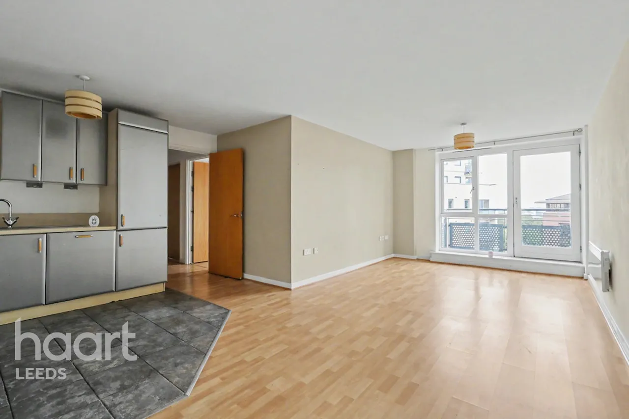 2 bed flat for sale, Elmwood Lane, Leeds, LS2