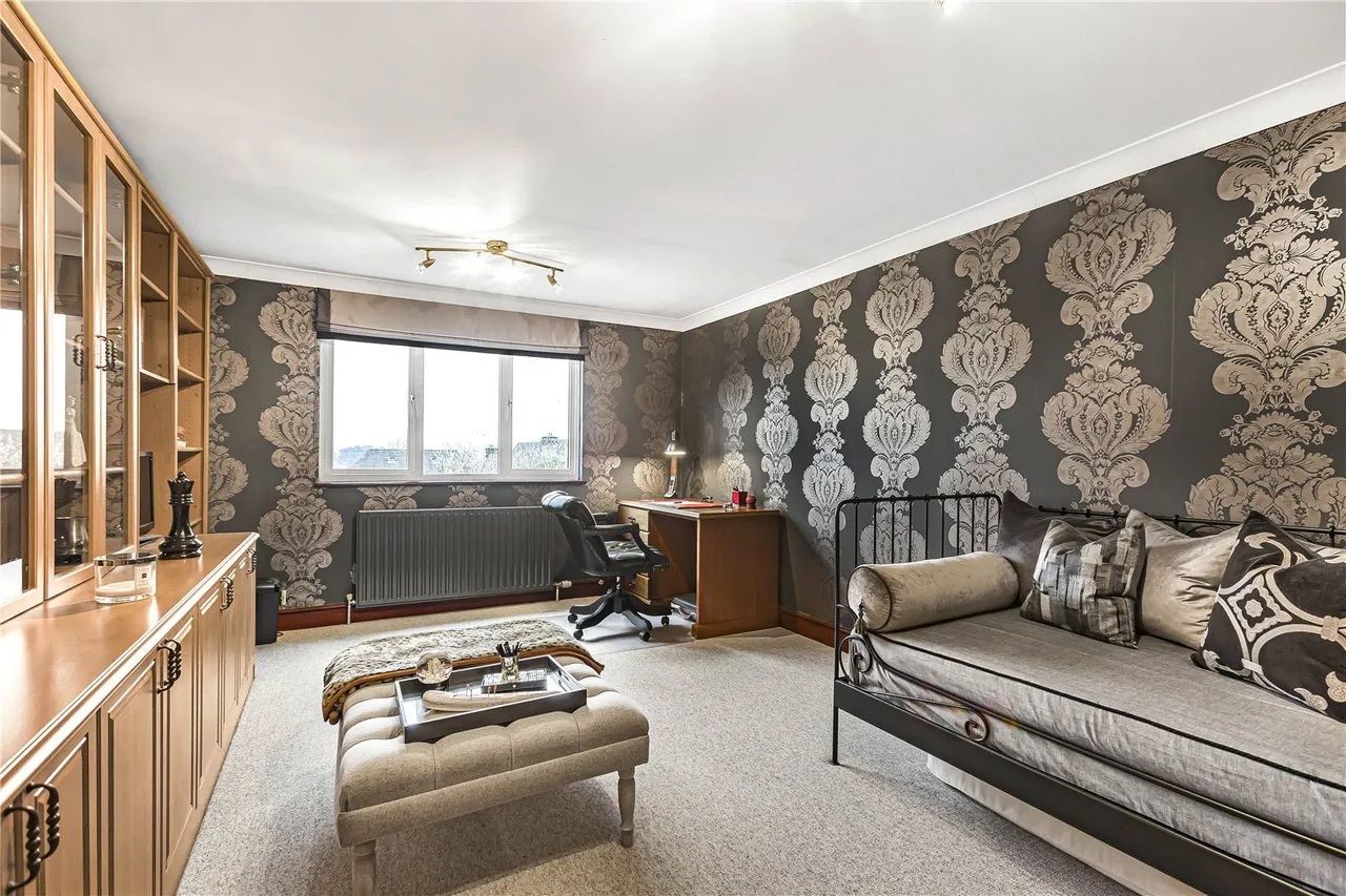 Orchard Close, Cuffley, EN6, photo 11