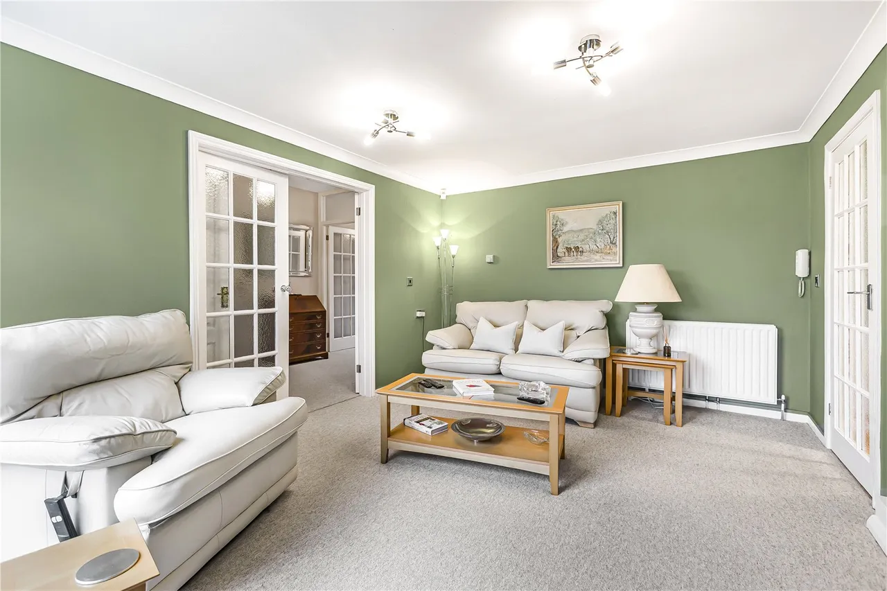 Orchard Close, Cuffley, EN6, photo 13