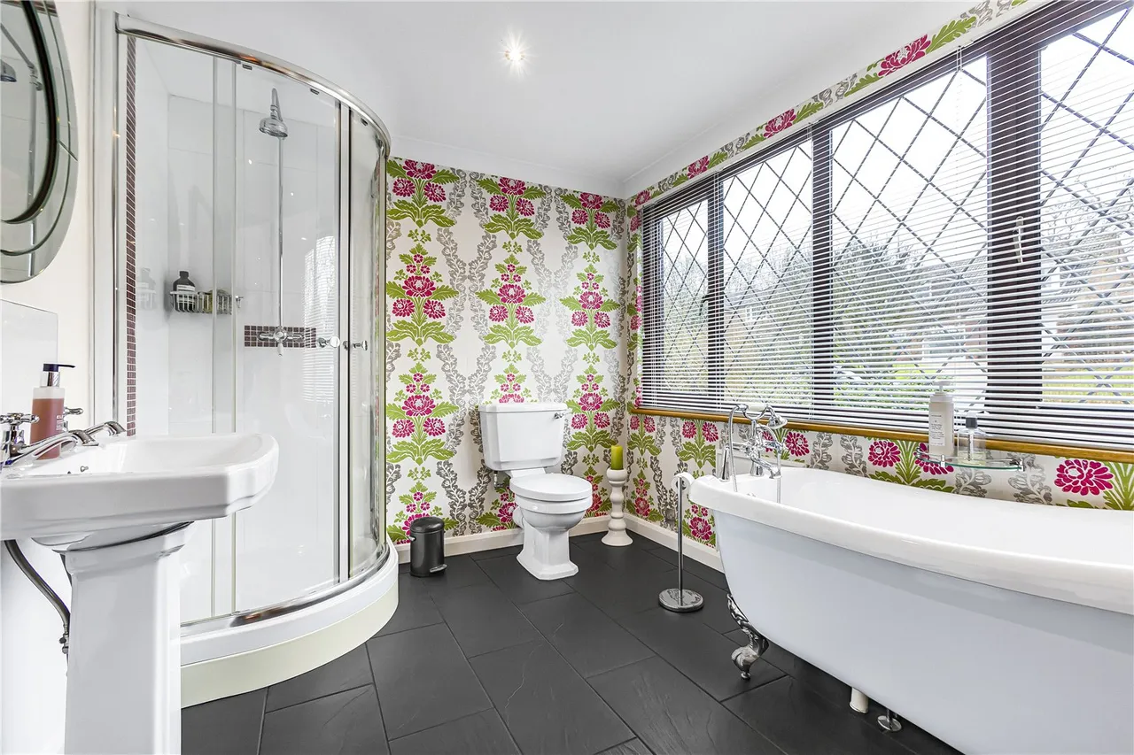 Orchard Close, Cuffley, EN6, photo 9