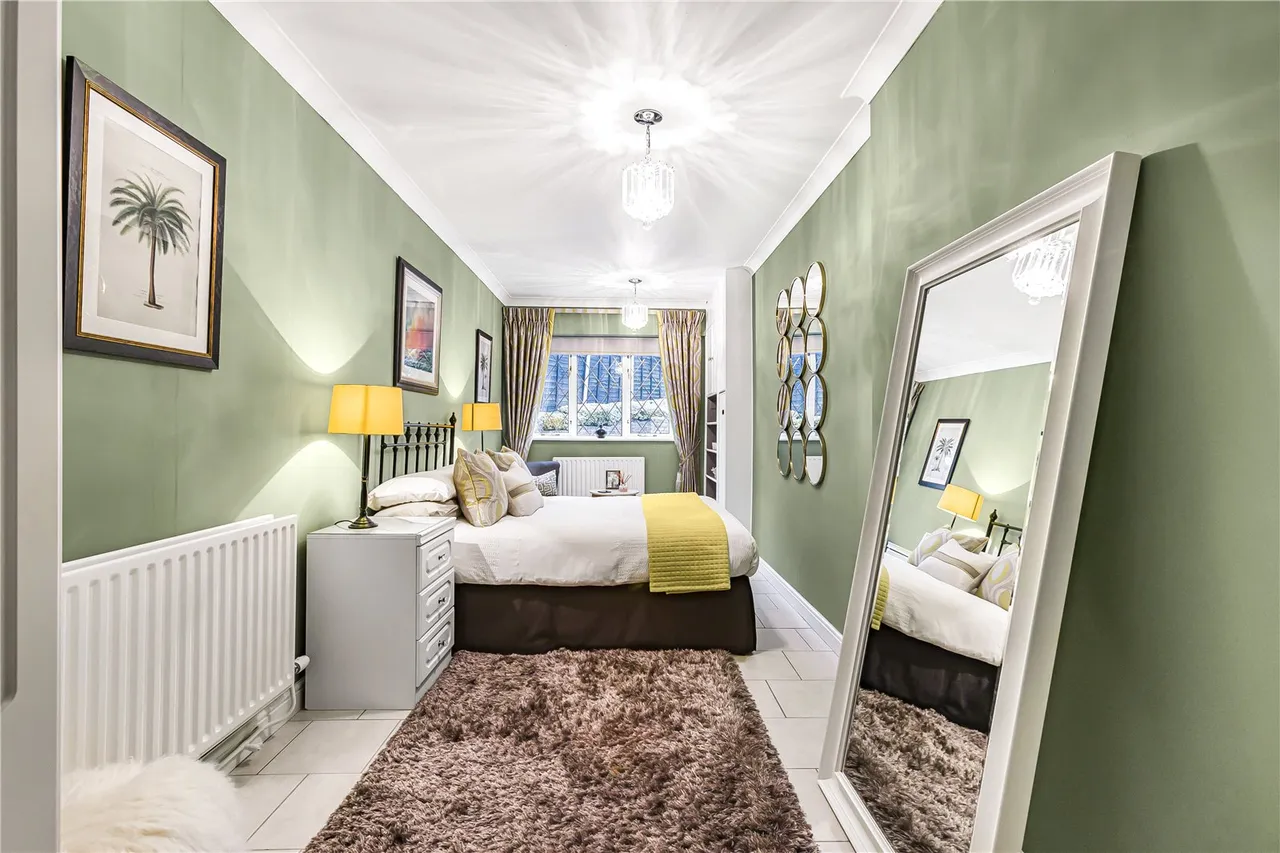 Orchard Close, Cuffley, EN6, photo 5