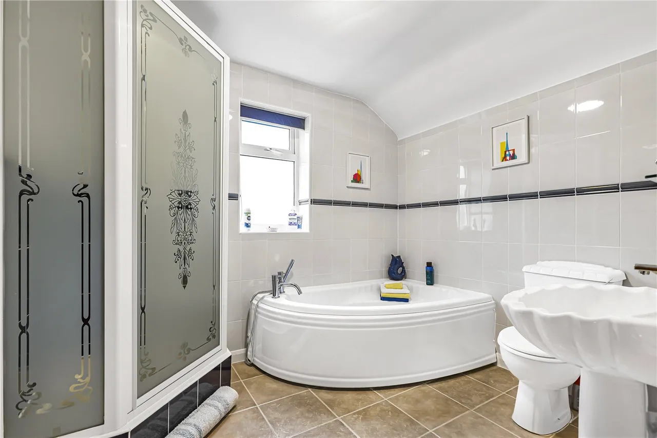 Orchard Close, Cuffley, EN6, photo 12