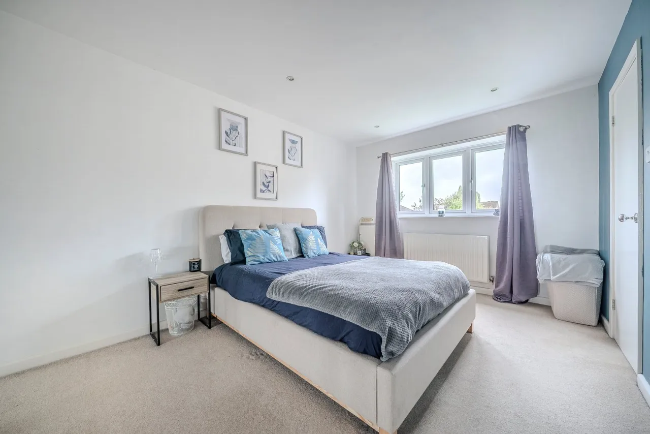 School Lane, Collingham, LS22, photo 6