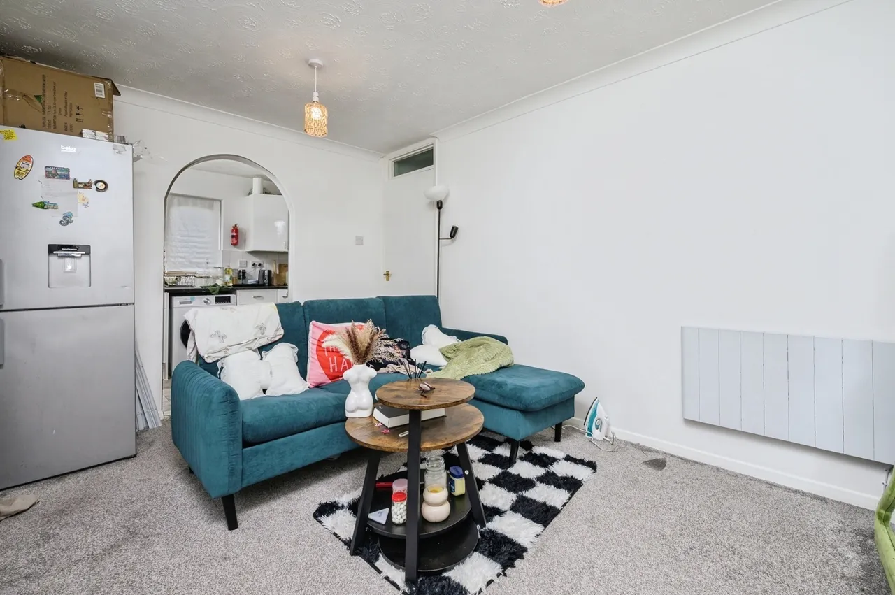 Finch Close, Plymouth, PL3, photo 5